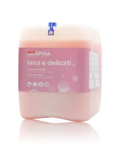 Alternative view of SAPO LANA E DELICATI